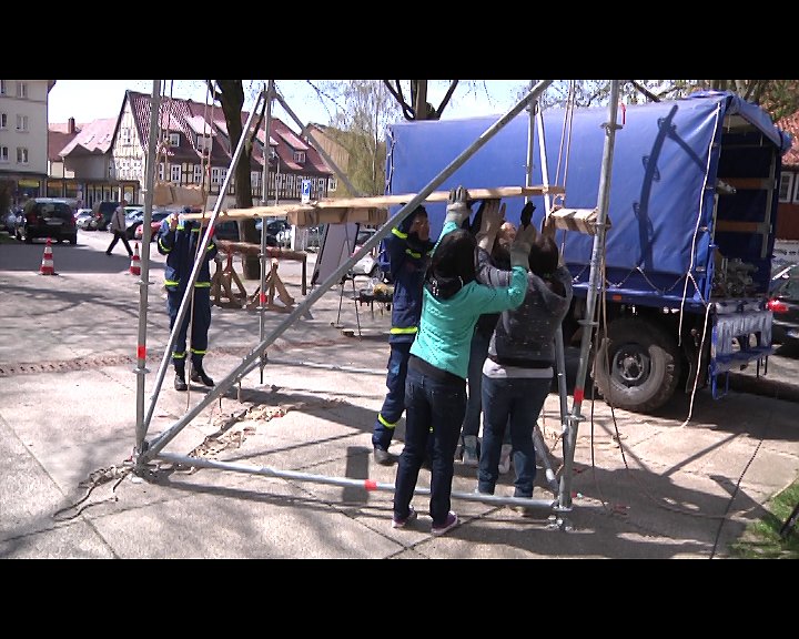 Der Girls Day bei der Polizei, dem THW, der Feuerwehr und der Maximator GmbH