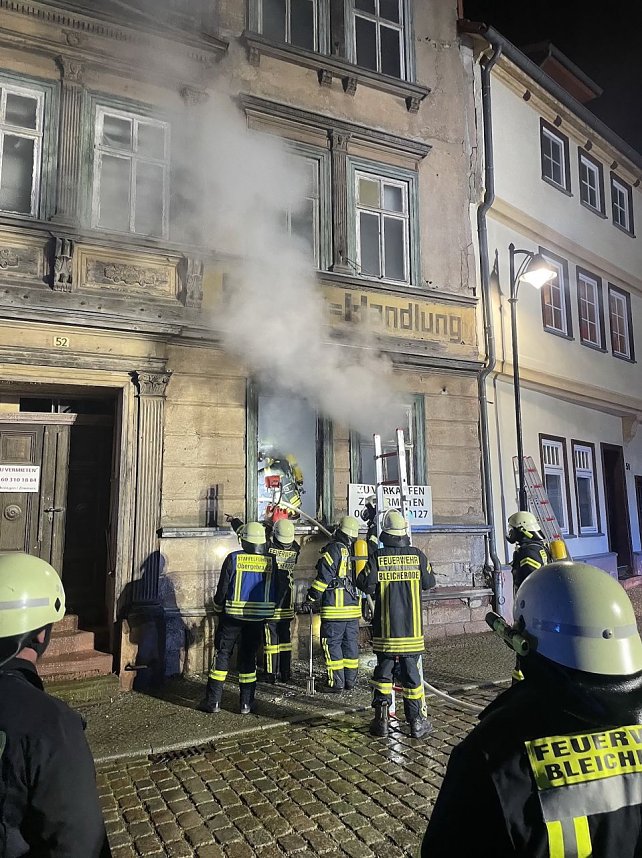 L&ouml;scharbeiten an Bleicher&ouml;der Haus