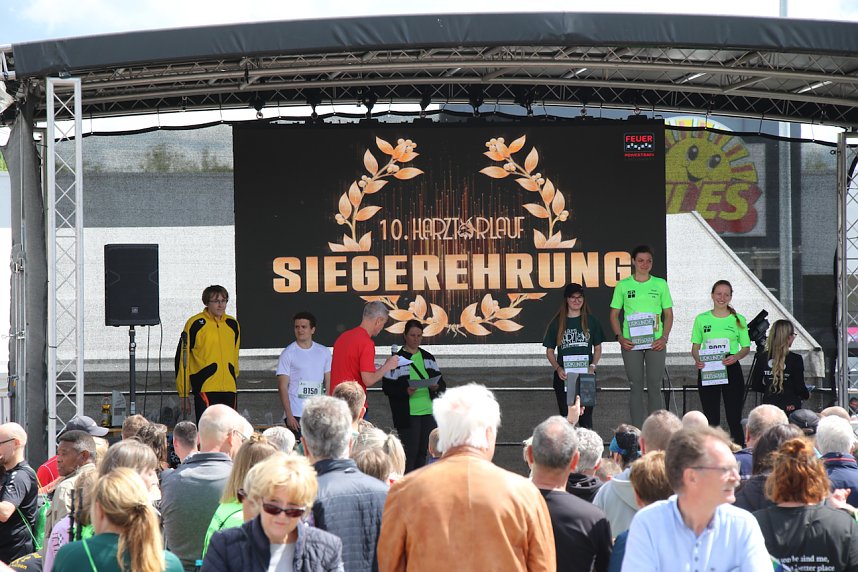Zieleinlauf zum 10. Harztorlauf