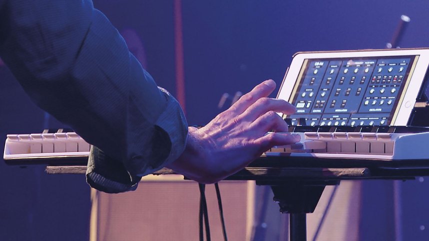 Jazz im Zelt mit dem OZ NOY TRIO