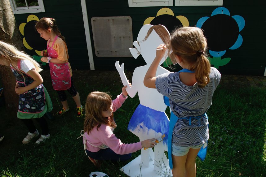Malaktion im Petersdorfer Kindergarten