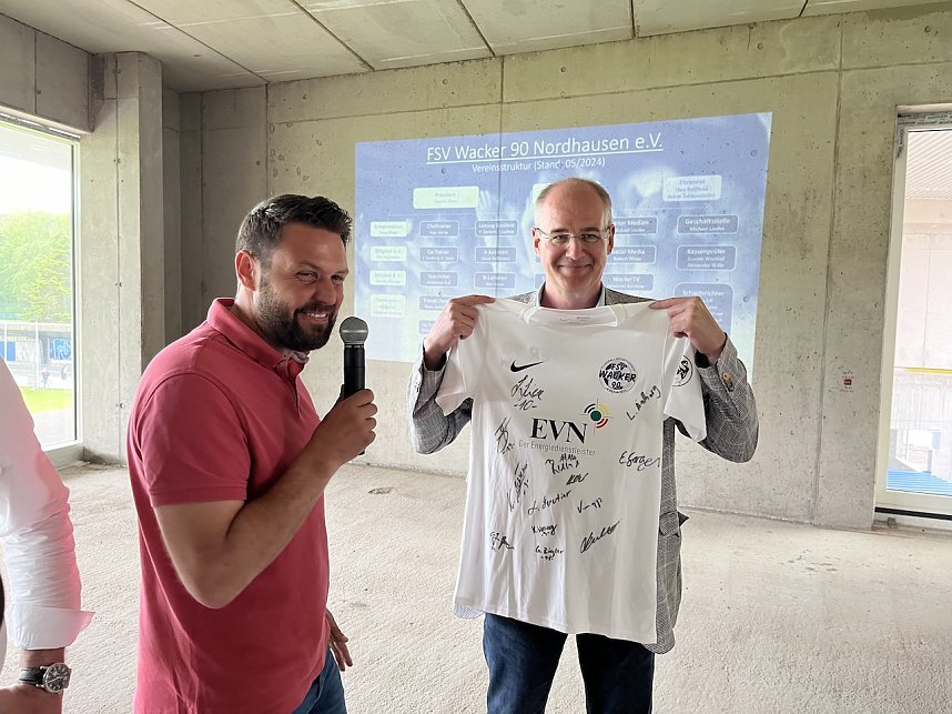 Baustellenparty im Albert-Kuntz-Sportpark