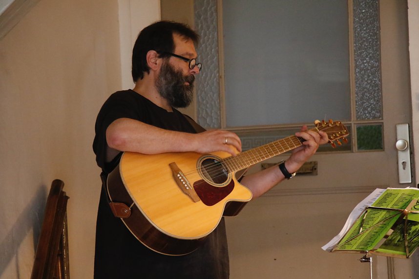 B&uuml;chermarkt vor der Blasii-Kirche