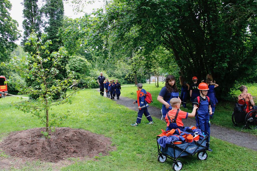 Jugendfeuerwehren im Stadtpark