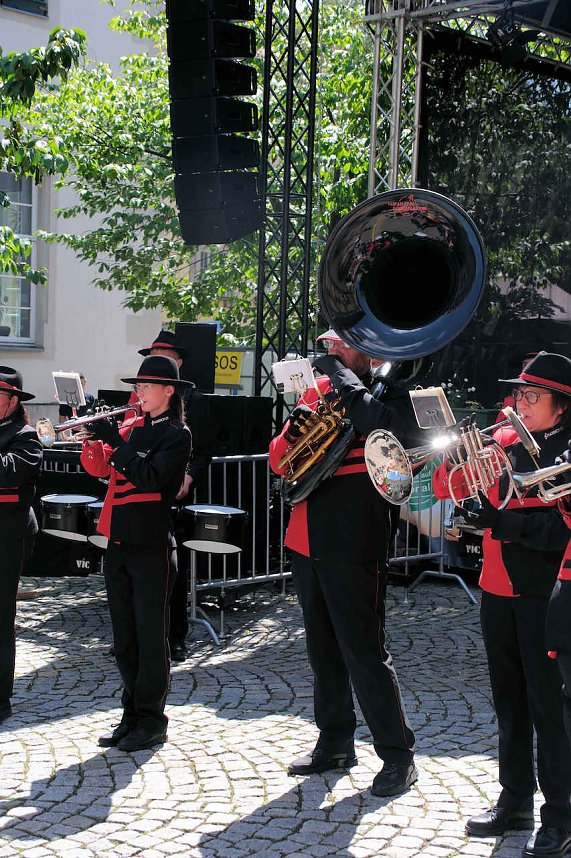 Gro&szlig;e Volksfeststimmung am 2. Tag auf dem Rolandsfest in Nordhausen