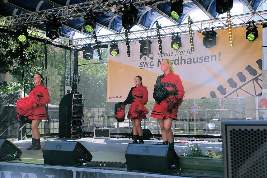 Gro&szlig;e Volksfeststimmung am 2. Tag auf dem Rolandsfest in Nordhausen