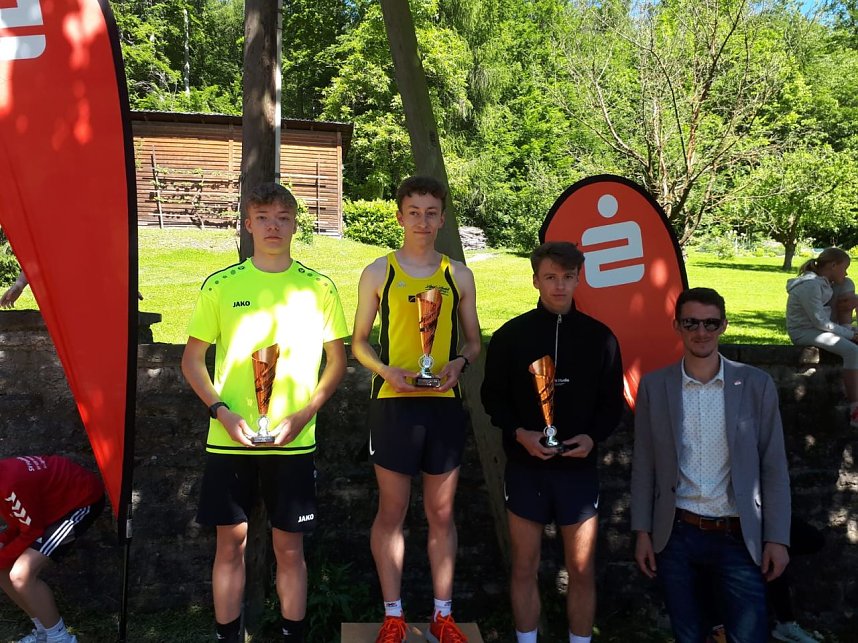 Siegerehrungen des Vogelberglaufs