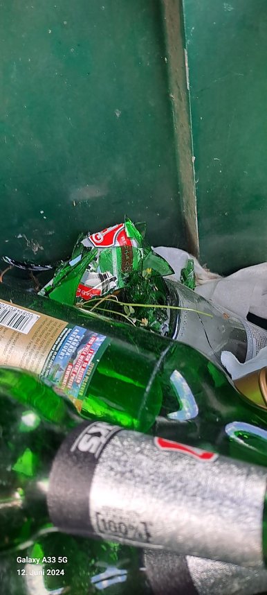 Verh&uuml;llter Spielplatz in Salza