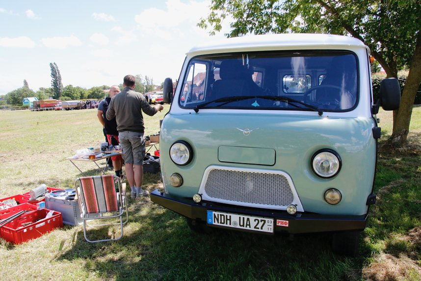 Oldtimertreff auf dem Scheunenhof