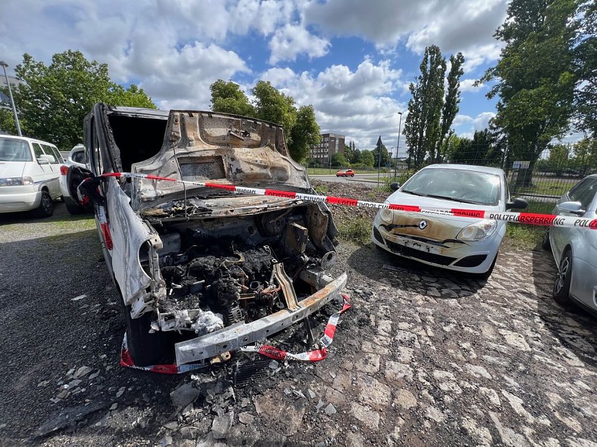 Abgebranntes Auto in Nordhausen