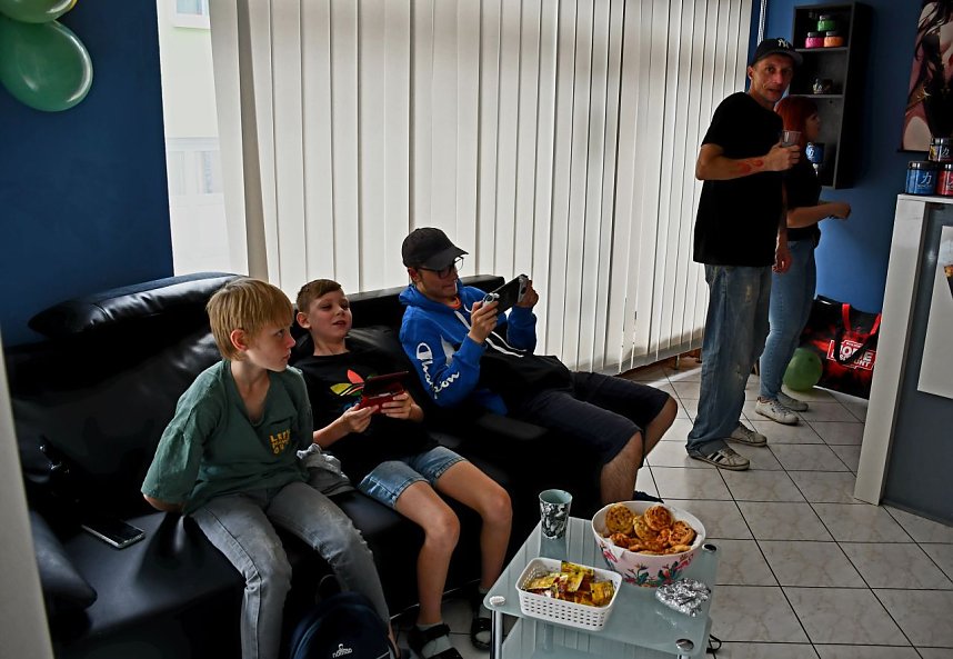 Neuer&ouml;ffnung gefeiert 