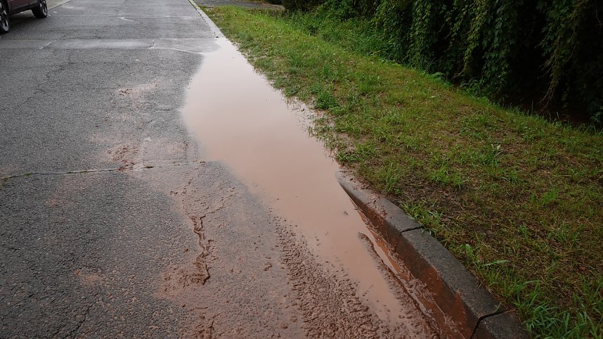 N&auml;chtlicher Starkregen hinterl&auml;sst Spuren in Salza