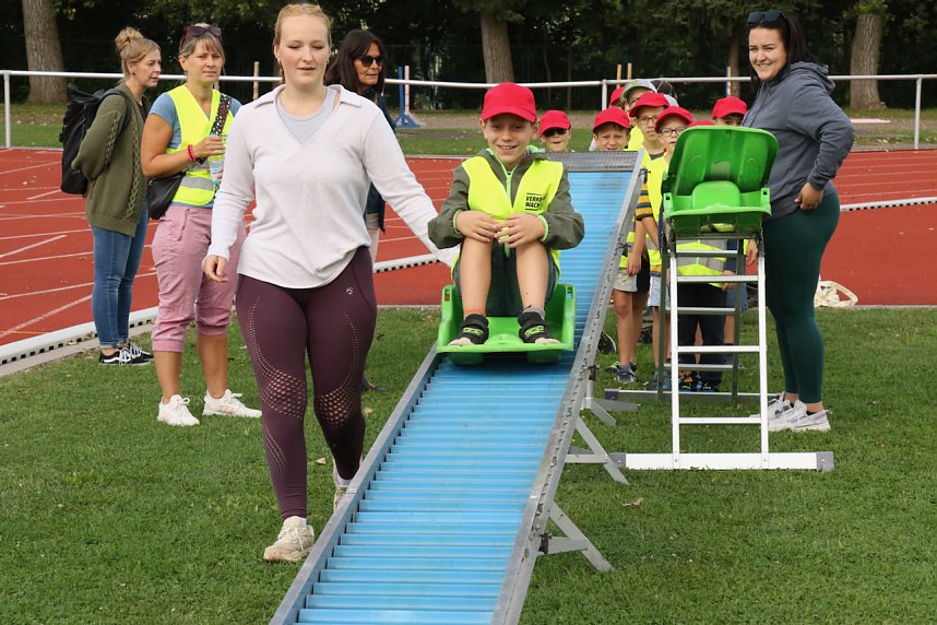 Schulanfangsaktionstag auf dem Hohekreuz-Sportplatz
