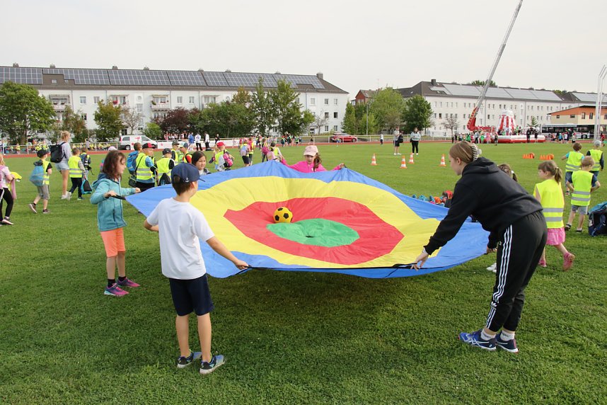 Schulanfangsaktionstag auf dem Hohekreuz-Sportplatz