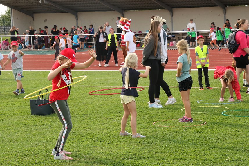 Schulanfangsaktionstag auf dem Hohekreuz-Sportplatz