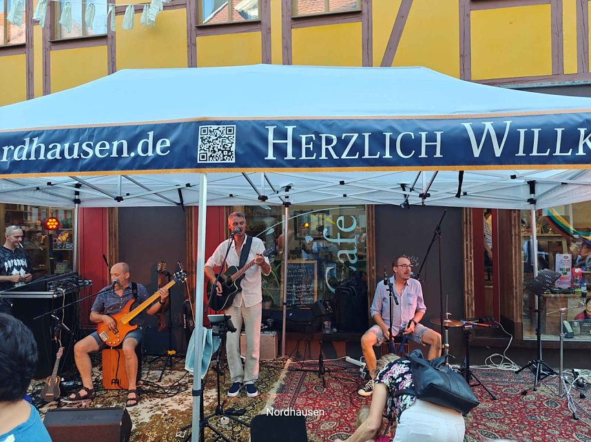 Barf&uuml;sser Sommer