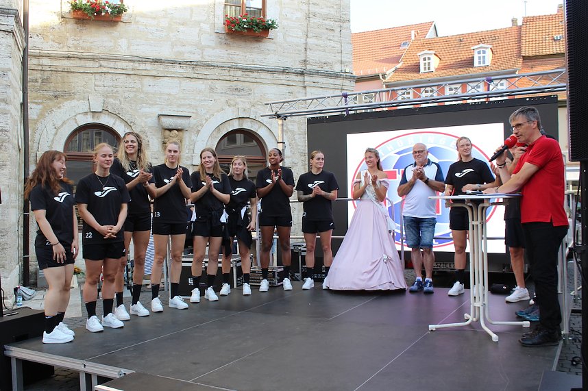 Saisoner&ouml;ffnung des Th&uuml;ringer HC auf dem Neumarkt