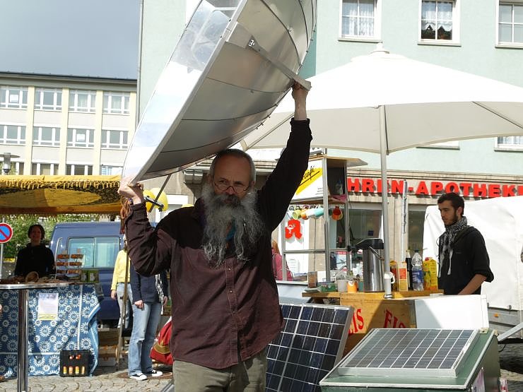 Impressionen von der Woche der Sonne auf dem Rathausplatz