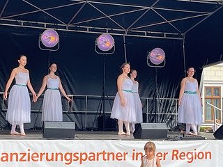 Drei Auftritte f&uuml;r das Tanzstudio Radeva