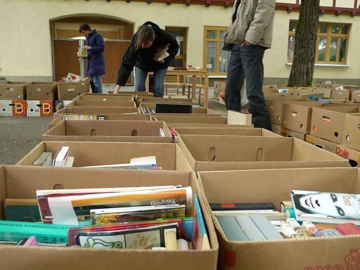 Impressionen vom B&uuml;cherflohmarkt