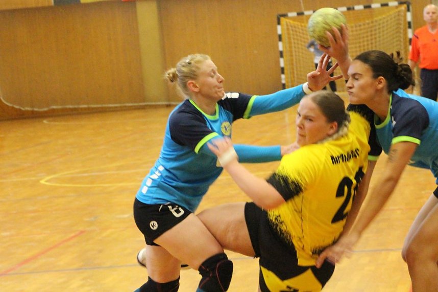 Guter Einstand f&uuml;r die Nordh&auml;user Handball-Damen