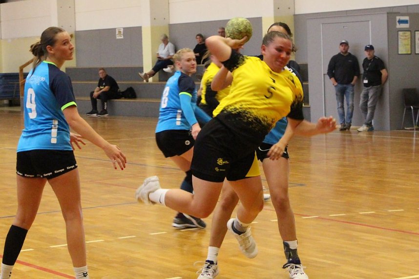 Guter Einstand f&uuml;r die Nordh&auml;user Handball-Damen