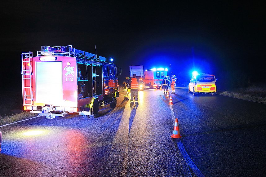 Unfall auf der Bundesstra&szlig;e