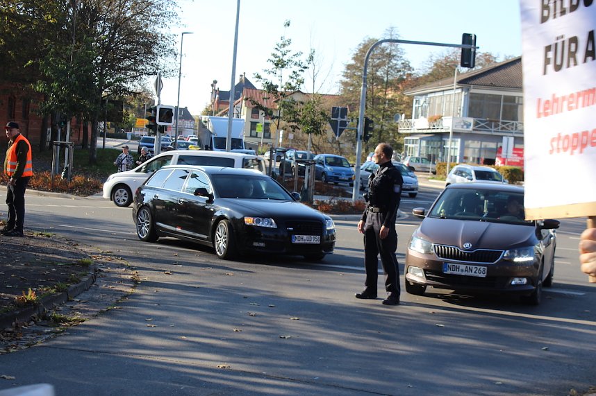 Protestdemo gegen die schlechten Bedingungen an der Regelschule in Niedrsachswerfen