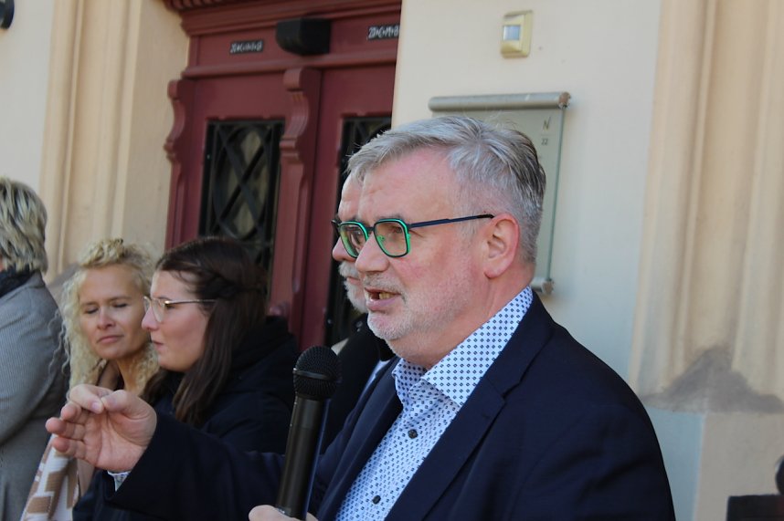 Protestdemo gegen die schlechten Bedingungen an der Regelschule in Niedrsachswerfen