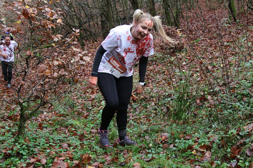 1. Hindernislauf am Harzer Hexenbesen