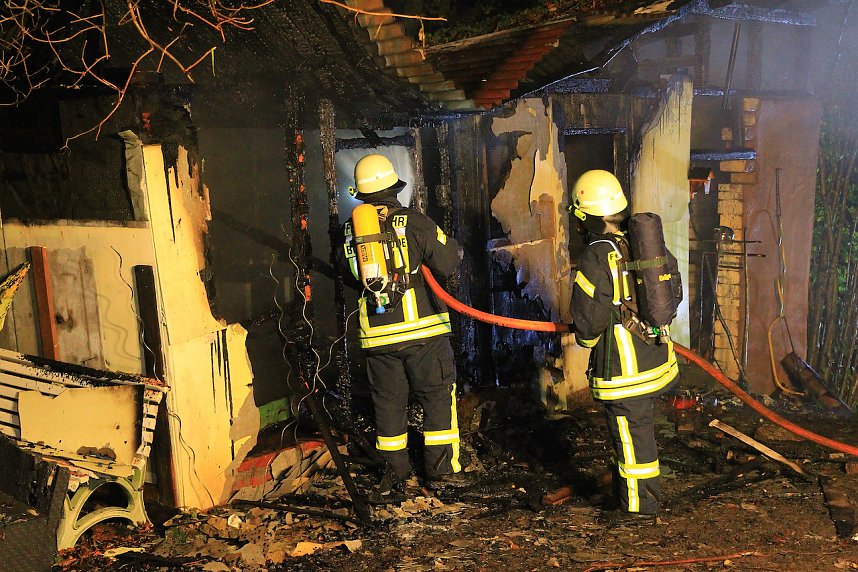 Gartenlaube in Bleicherode abgebrannt