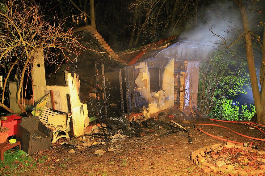 Gartenlaube in Bleicherode abgebrannt