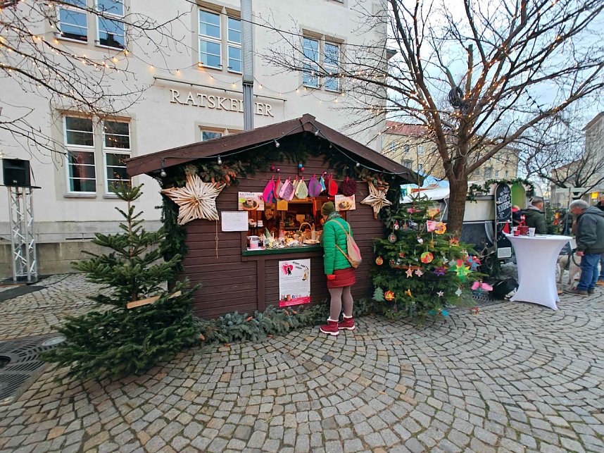 Peter Blei unterwegs auf dem Weihnachtsmarkt