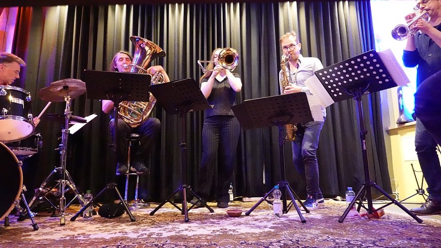 Bob Dylan im Brass-Band-Stil: ABSOLUTELY SWEET MARIE