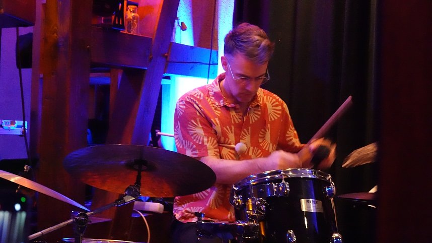 Bob Dylan im Brass-Band-Stil: ABSOLUTELY SWEET MARIE