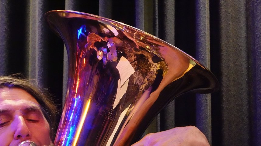 Bob Dylan im Brass-Band-Stil: ABSOLUTELY SWEET MARIE