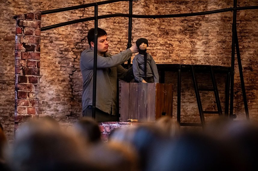 Das "White Horse Theatre" war wieder zu Gast am Humboldt Gymnasium