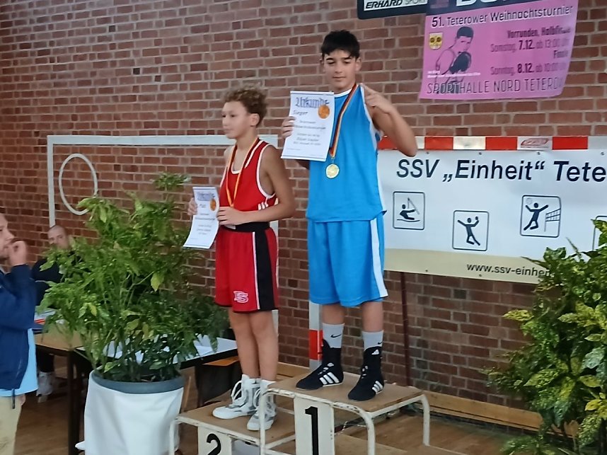 Starke Nordh&auml;user beim Weihnachts Boxen in Teterow