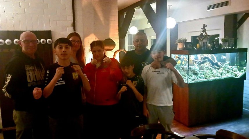 Starke Nordh&auml;user beim Weihnachts Boxen in Teterow