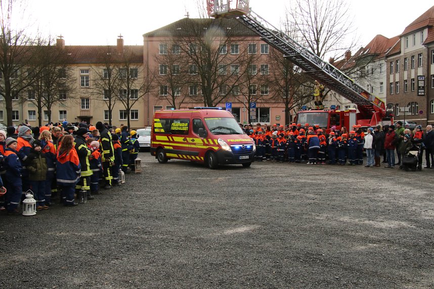 Friedenslichtaktion 2024 auf dem August-Bebel-Platz in Nordhausen