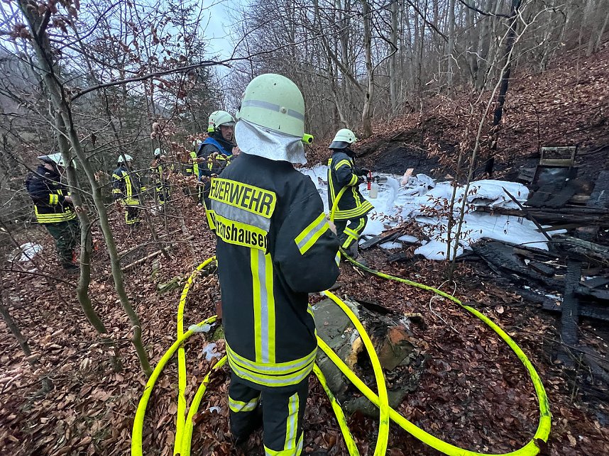 Feuerwehreinsatz auf dem alten Campingplatz bei Hainrode