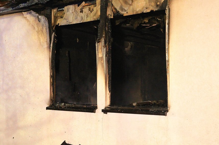 Unterkunft brannte aus