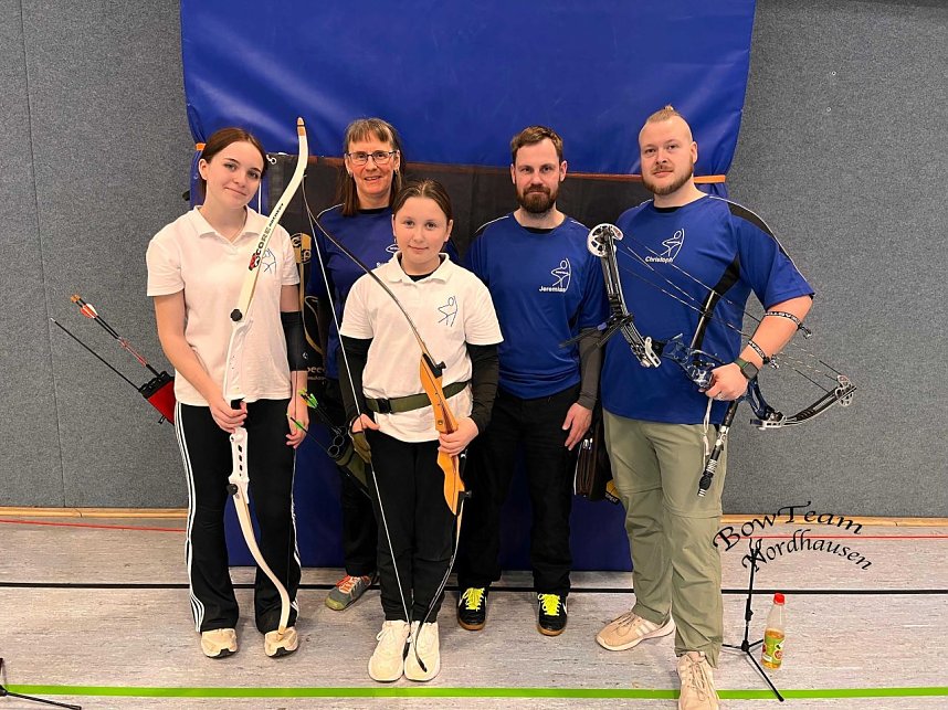 Das Bowteam aus Nordhausen bei der Landesmeisterschaft des Bogensportverbands Th&uuml;ringen