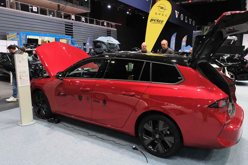 Peter Blei unterwegs auf der Automesse Erfurt