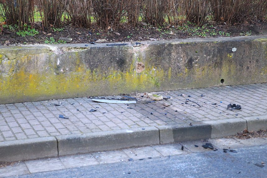 Unfall mir Fahrerflucht in Gro&szlig;furra