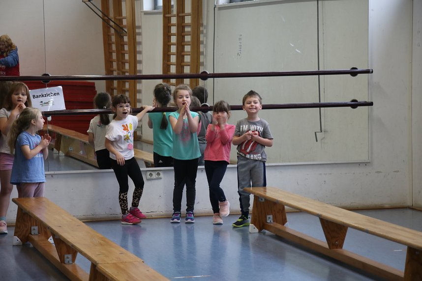 Kindergartensporttag in der Wiedigsburghalle