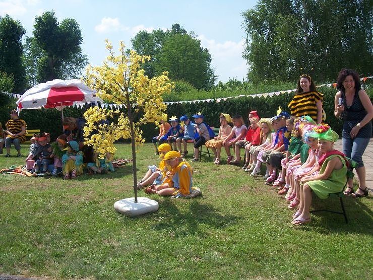 Wipperspatzen feiern Vogelhochzeit