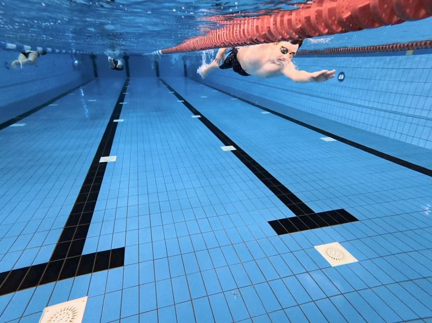 &Uuml;ber und unter Wasser