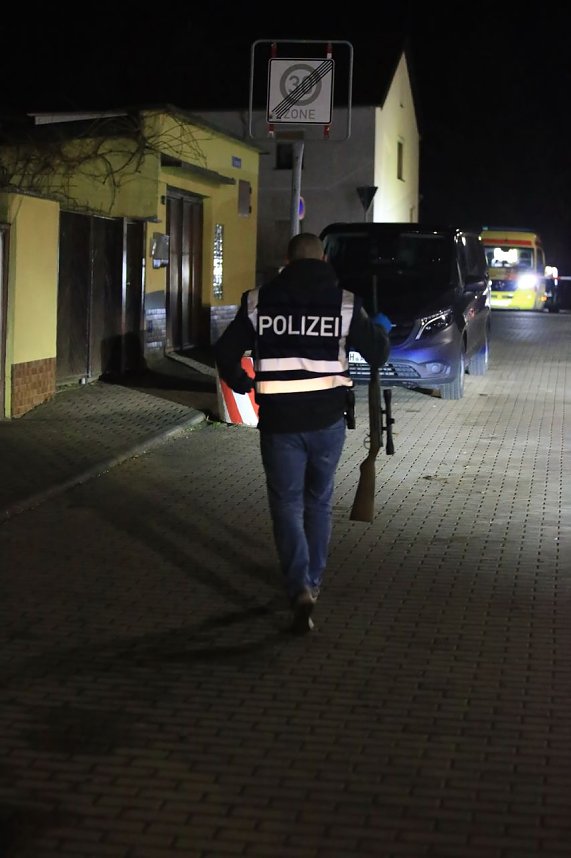Gro&szlig;einsatz der Polizei in G&ouml;rsbach