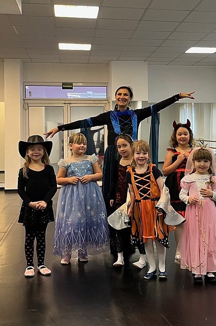 Fasching im Tanzstudio Radeva